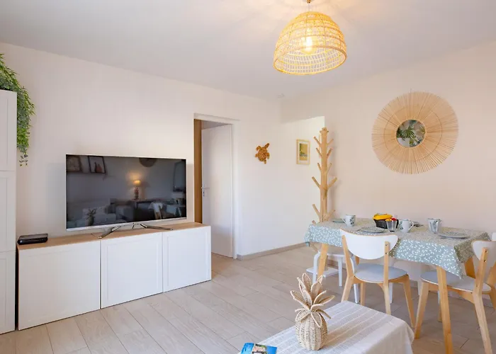 Le Saint Jean By Interhome * Fréjus